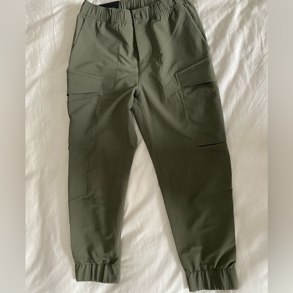 Lululemon - Cargo pocket jogger size 32 
Medium olive